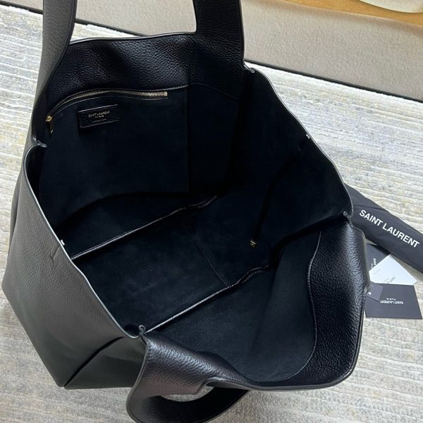 Saint Laurent Bea Tote Bag in Black Grained Leather